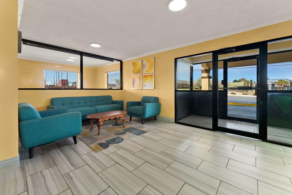 Quality Inn & Suites Dublin photo 2