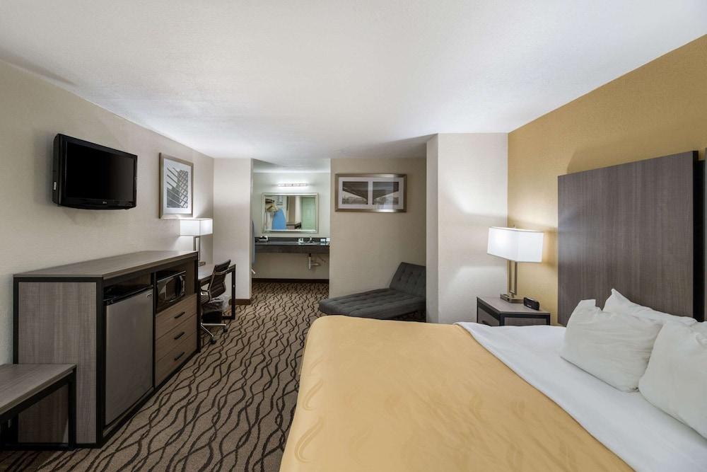 Quality Inn Fort Stockton photo 40