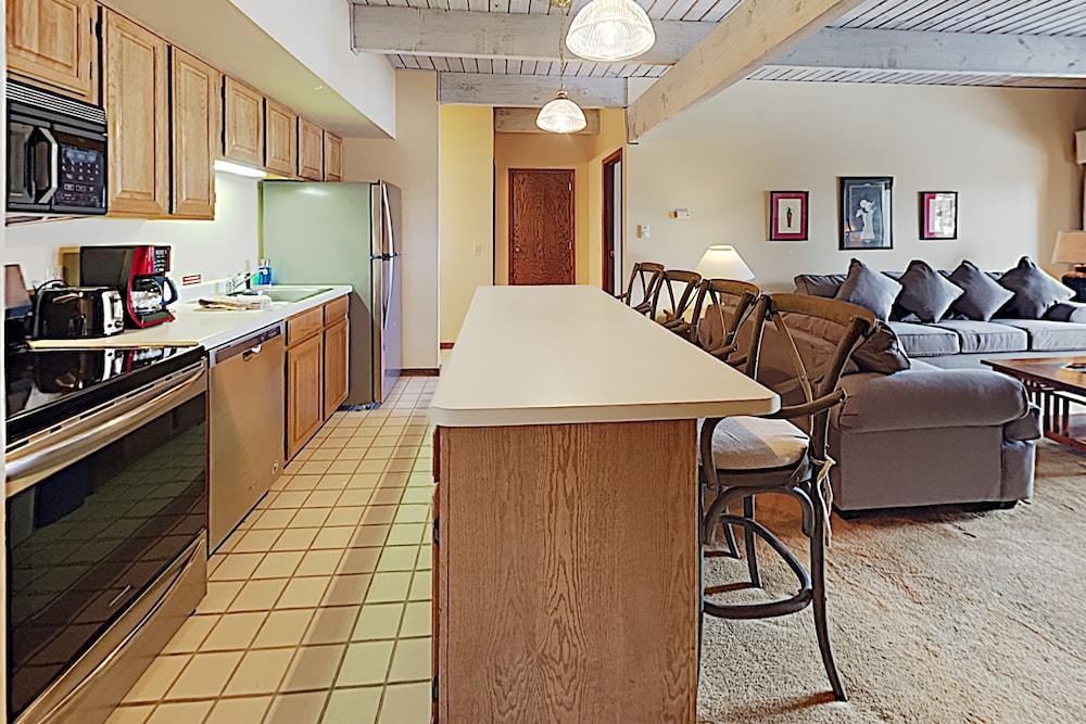 The Timberline Condominiums photo 100