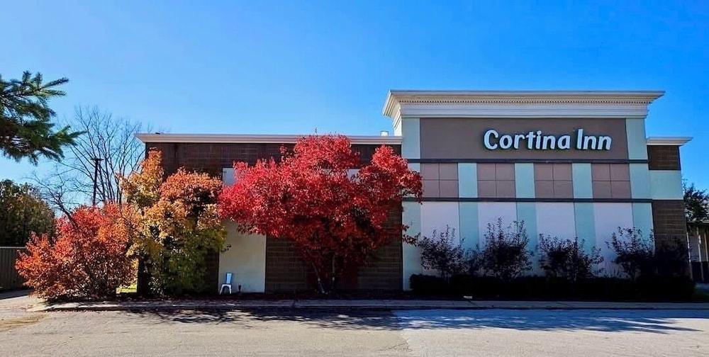 Cortina Inn photo 9