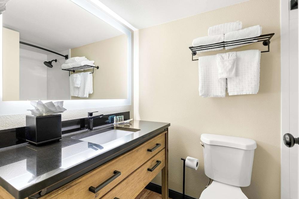 Best Western Downtown Casper Hotel photo 41