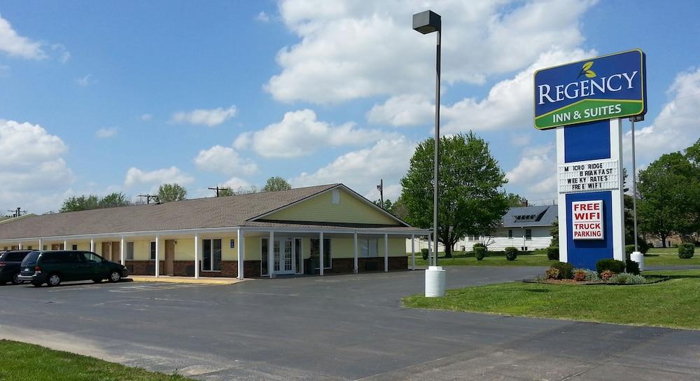 Regency Inn photo 32