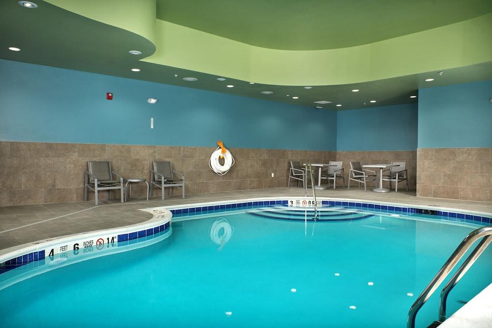 Holiday Inn Express Amherst - Lockport by IHG photo 20