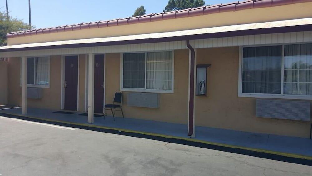 Budget Inn Vallejo/Napa Valley photo 55