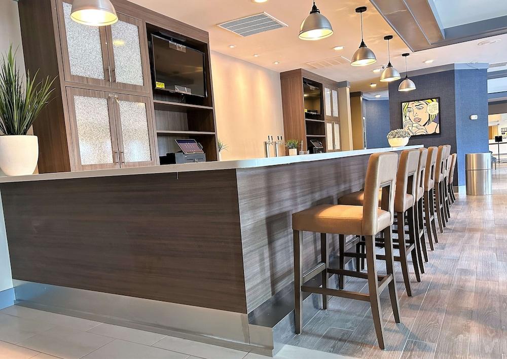Best Western Premier Rockville Hotel & Suites photo 29