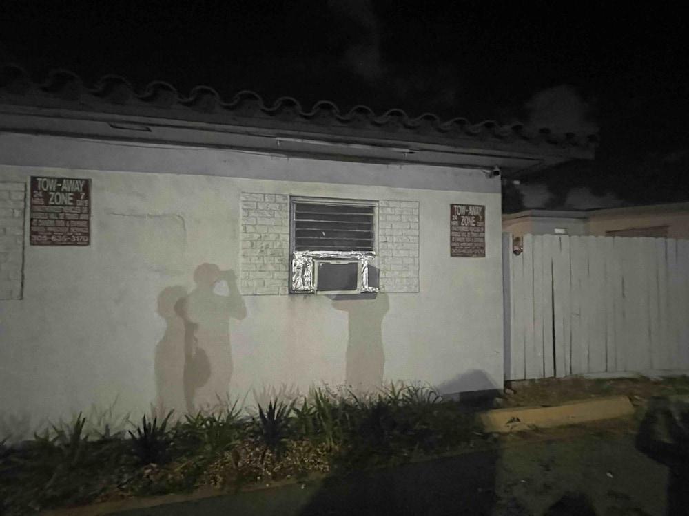 Sunshine Inn Motel photo 17