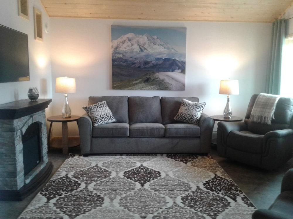Delta Accommodations-Alaska Country Inn photo 7