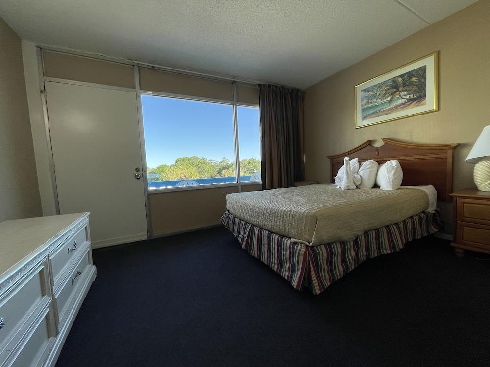 Polynesian Beach & Golf Resort photo 37