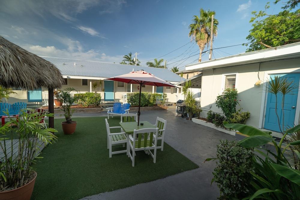 Seashell Motel photo 15