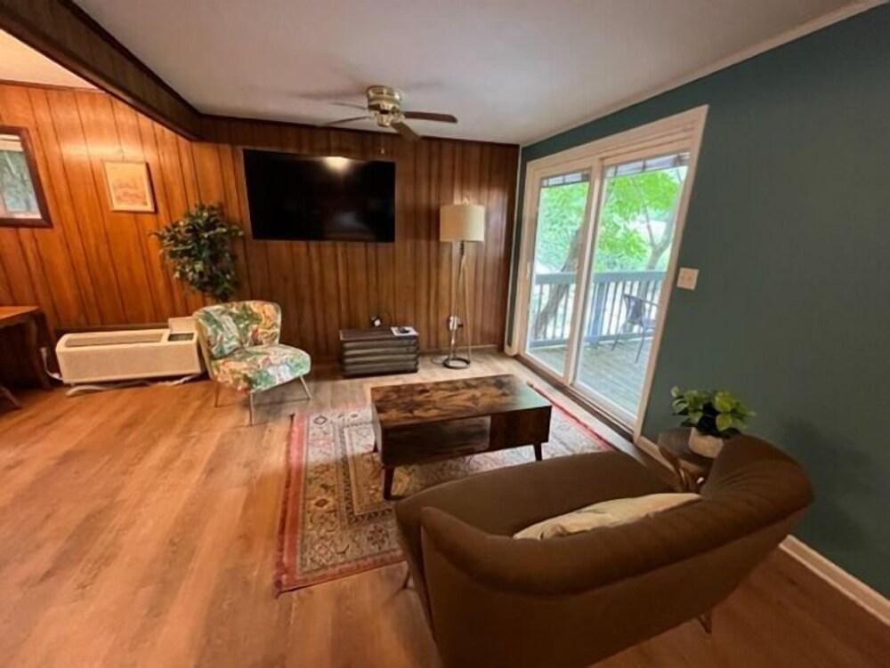 Meadowlark Motel with Restaurant & Bar photo 31