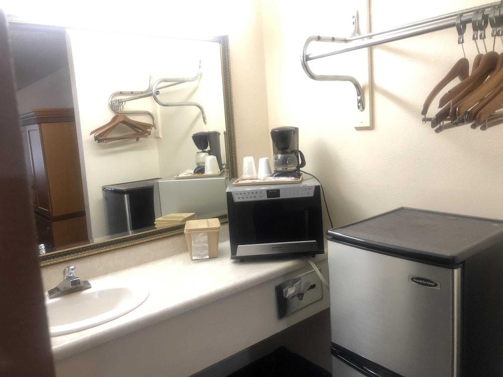 Travel Inn Hazen photo 22