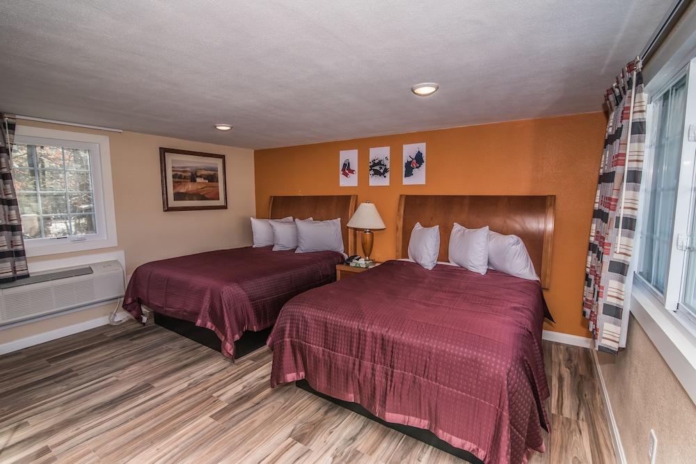 The Minuteman Inn photo 8