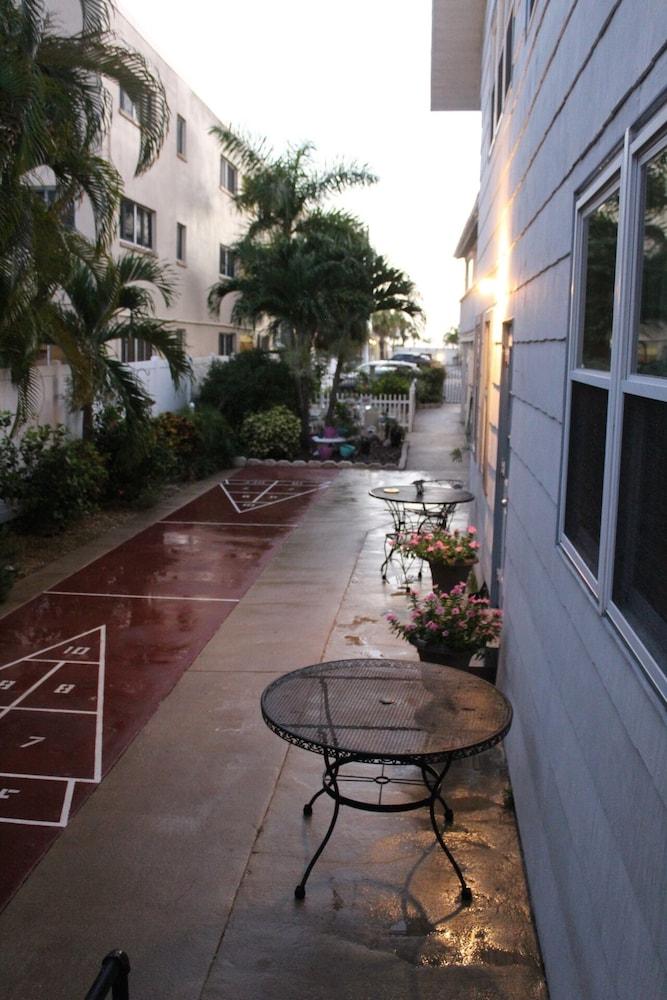 Lorelei Resort Motel photo 39