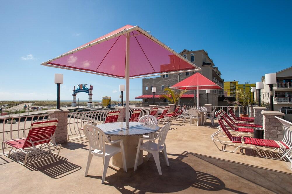 Matador Oceanfront Resort photo 20