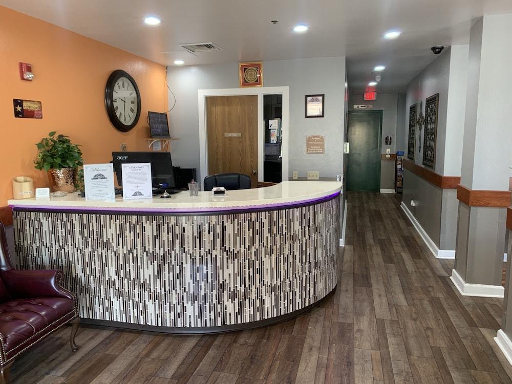 Guest House Inn photo 5