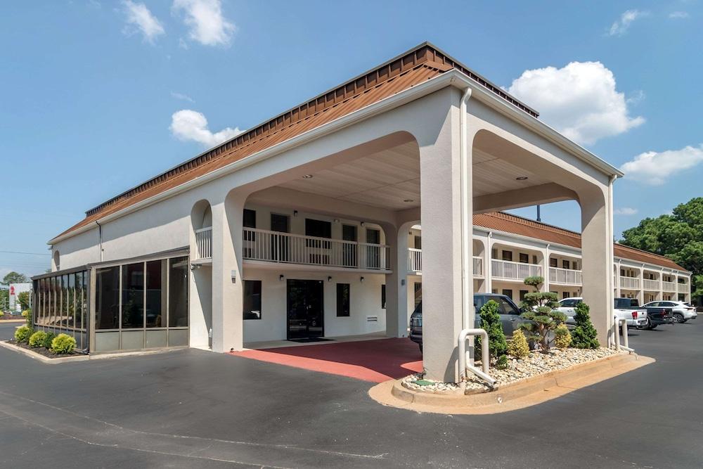 Quality Inn McDonough Atlanta South photo 7