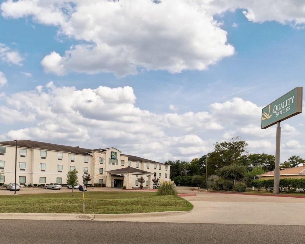 Quality Suites Huntsville Near University — hotel in Huntsville
