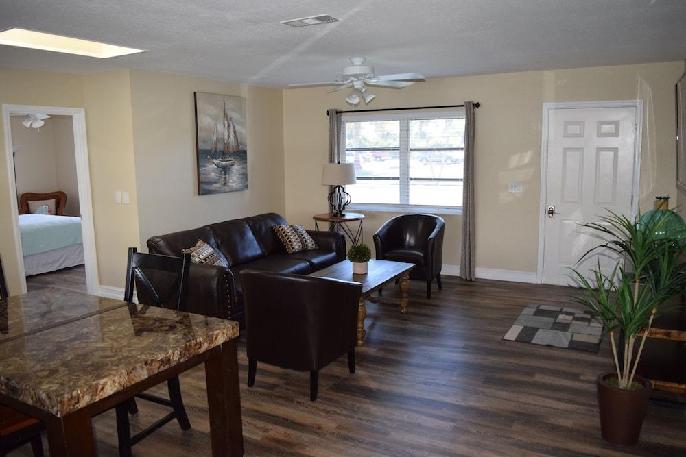 Caribbean Shores Jensen Beach Motel photo 33