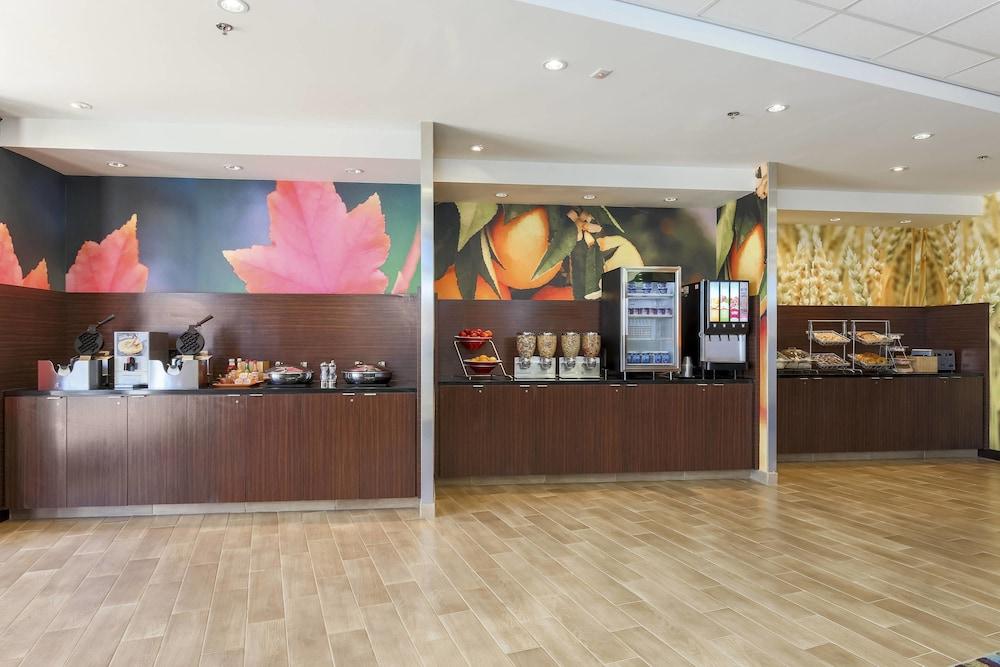 Fairfield Inn & Suites Pleasanton photo 26
