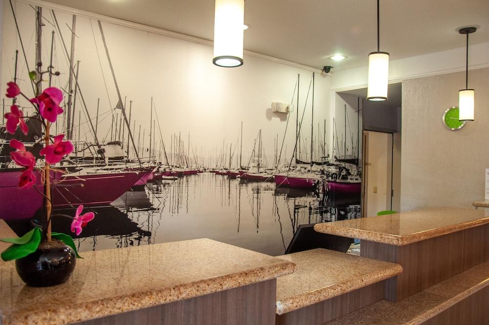 Kemah Edgewater Hotel, SureStay Collection by Best Western photo 6