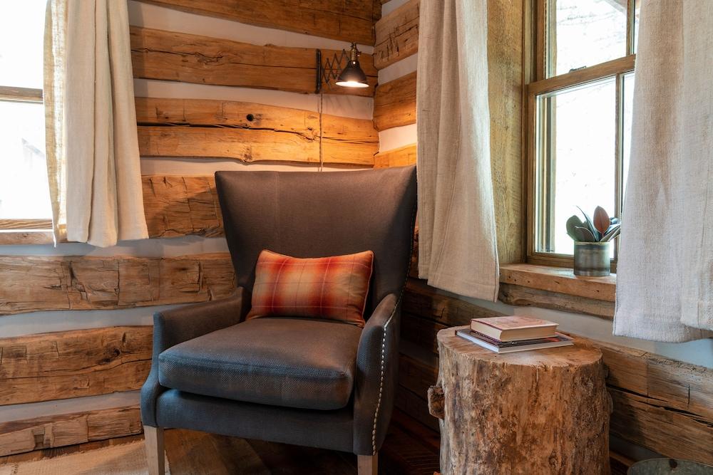 Eleven Taylor River Lodge photo 12