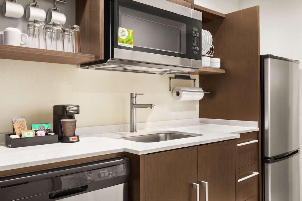 Home2 Suites by Hilton Colorado Springs South photo 17