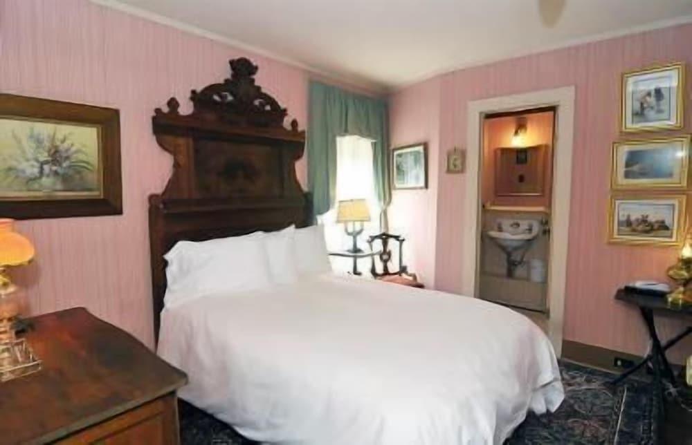 Atlantic Hotel photo 19