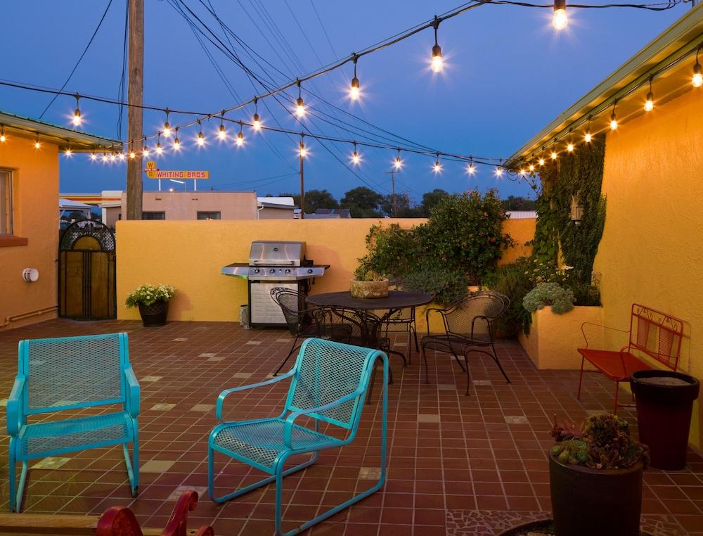 Sunset Motel photo 39