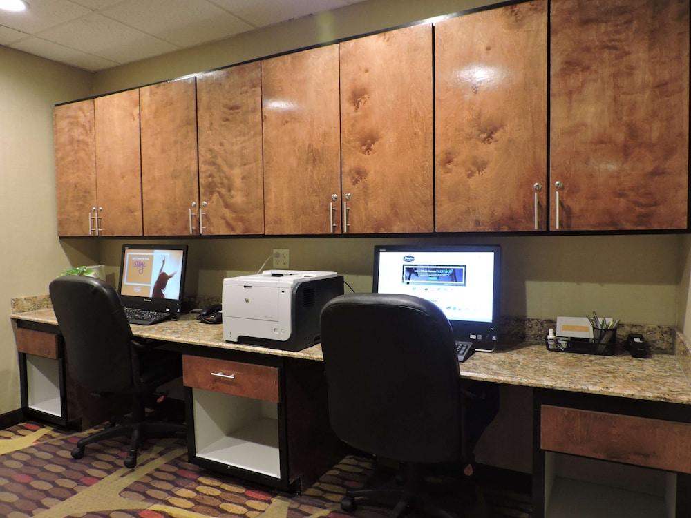 Hampton Inn Lafayette-I-10 photo 19