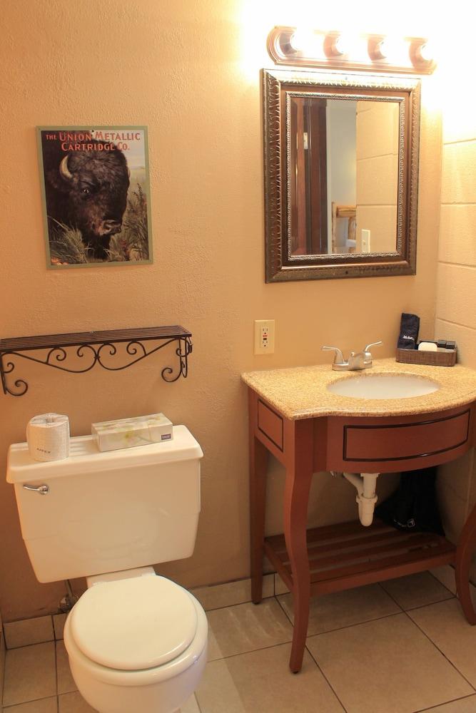Moose Creek Inn photo 33