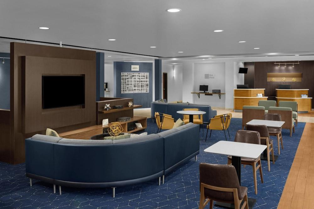 Courtyard by Marriott Sandy photo 8