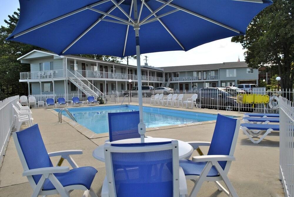 Riviera Motel photo 15