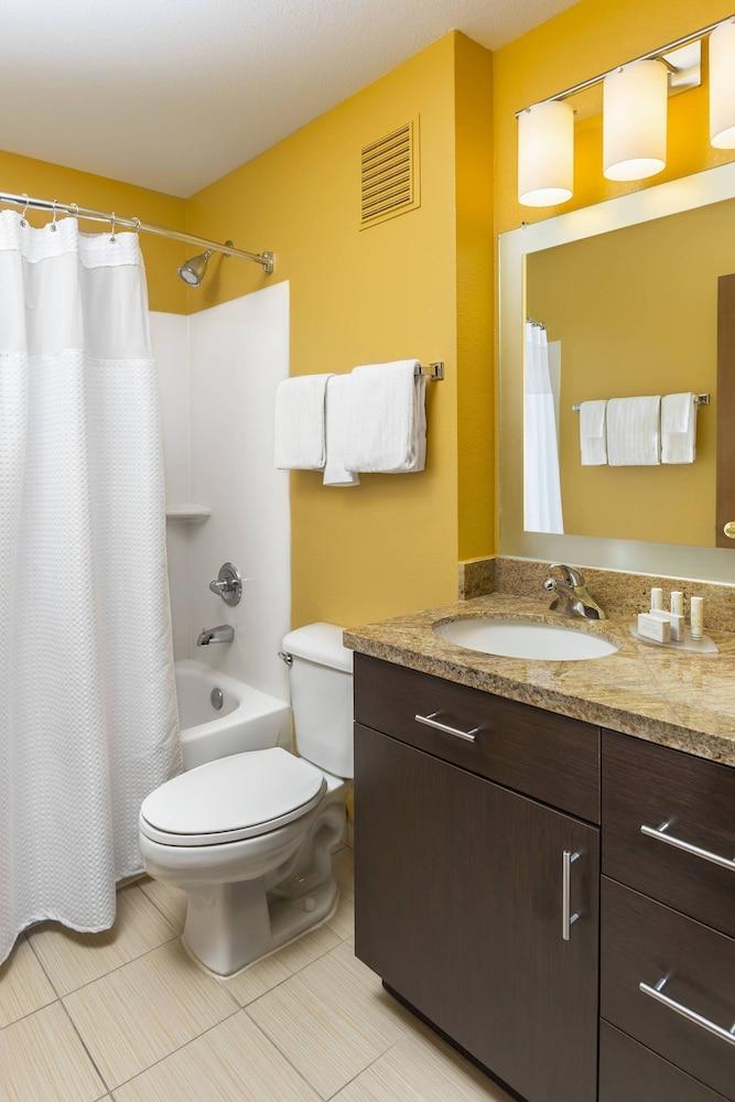 TownePlace Suites By Marriott Phoenix North photo 13