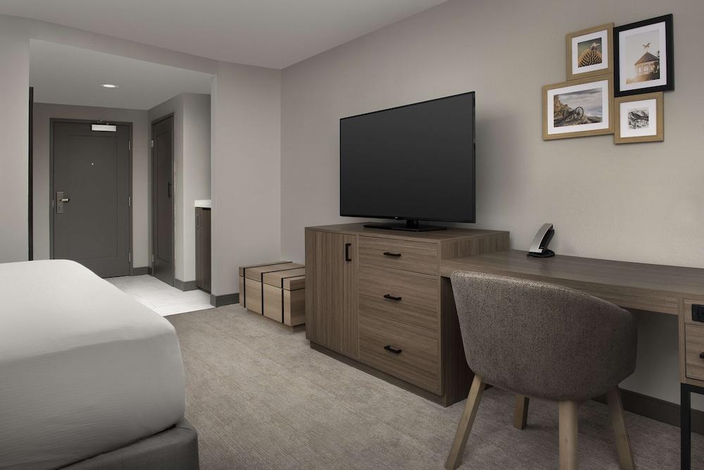 Doubletree by Hilton Chattanooga Hamilton Place photo 19