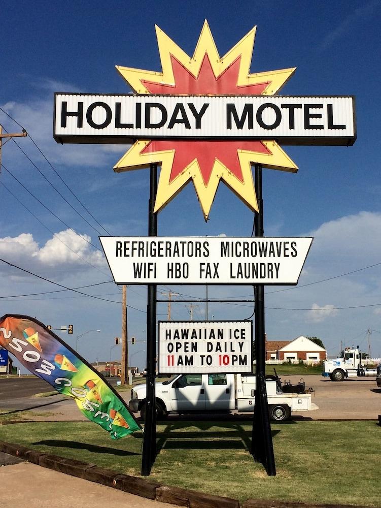 Holiday Motel photo 25
