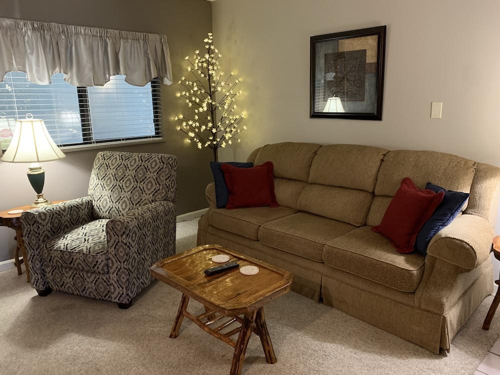 Laurel Inn Condominium photo 71
