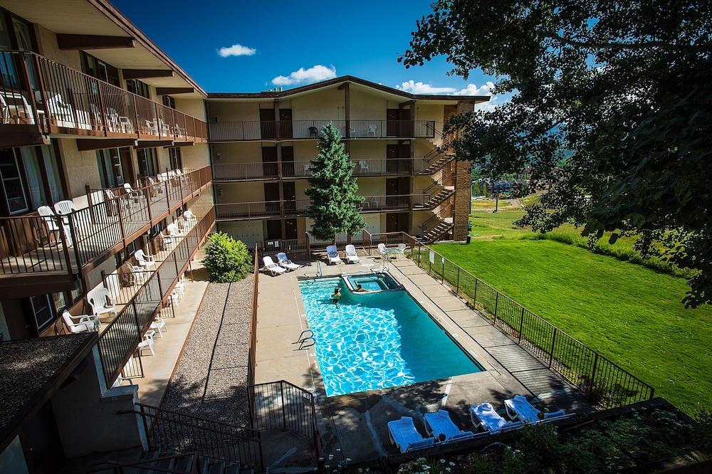 Mountain Chalet Snowmass photo 51