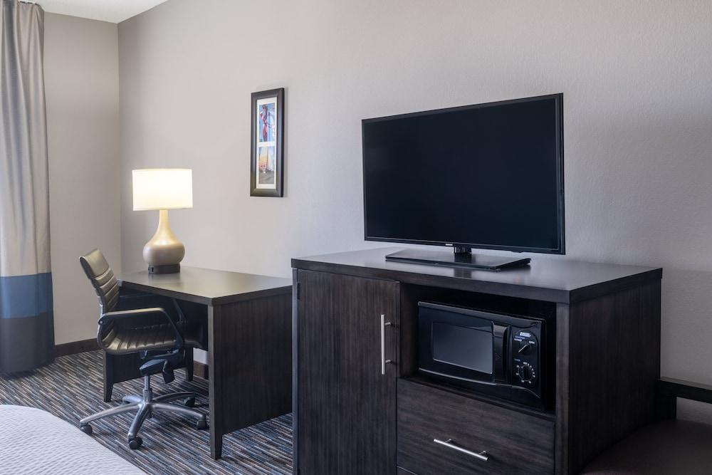 Garner Hotel Oklahoma City - Quail Springs by IHG photo 3