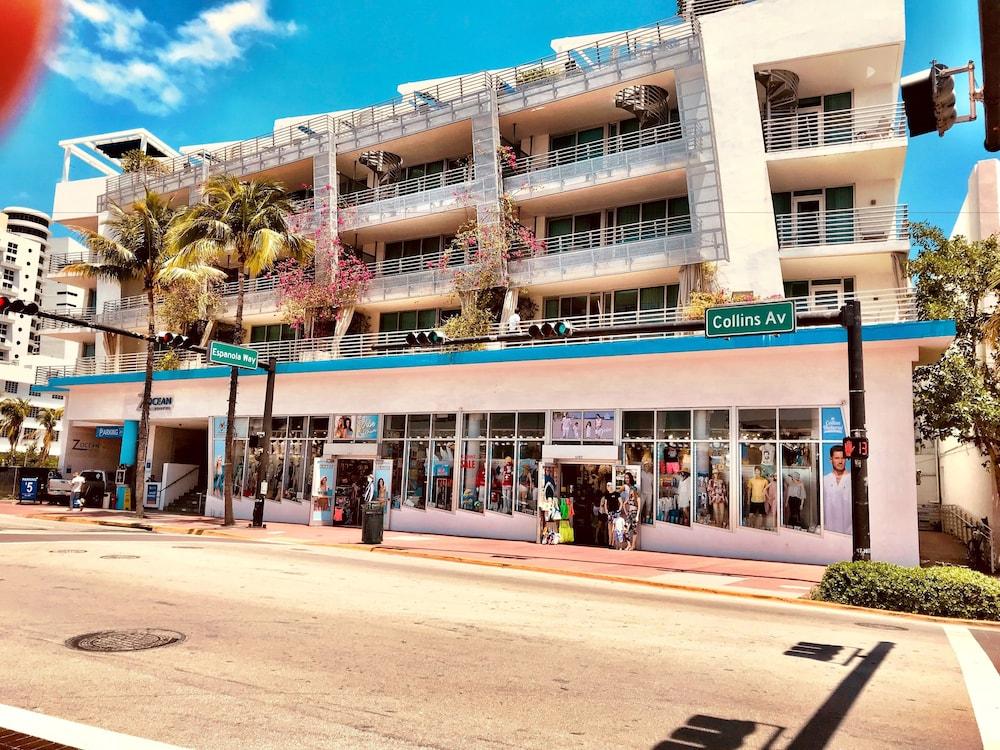 De Soleil Hotel on Ocean Drive photo 36