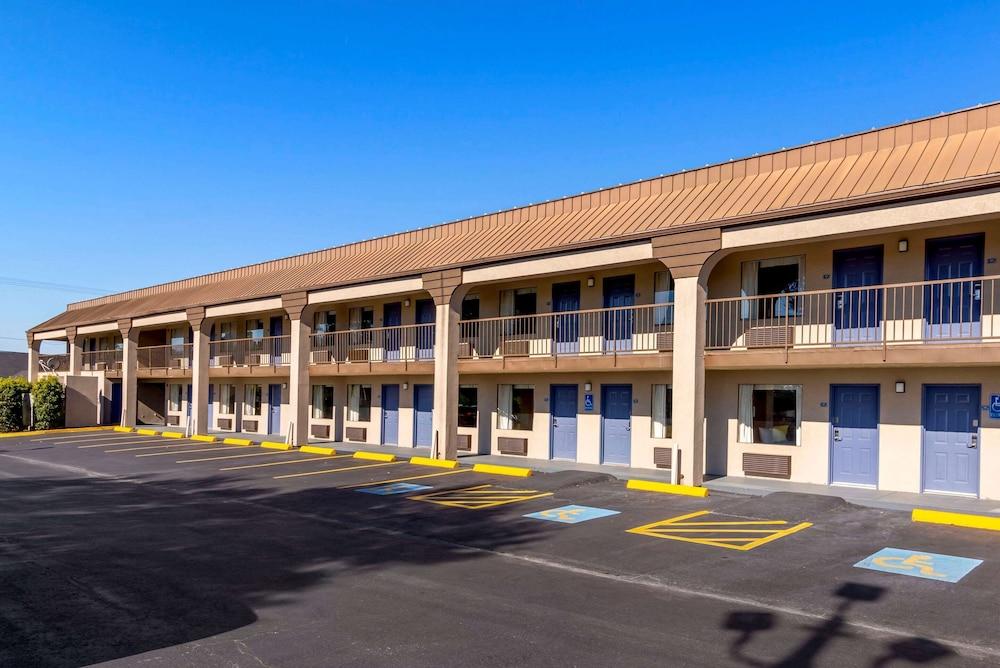 Quality Inn Ashburn photo 44
