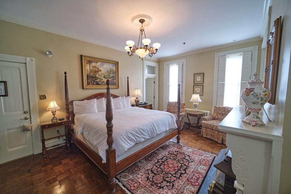 The Inn on Negley photo 30