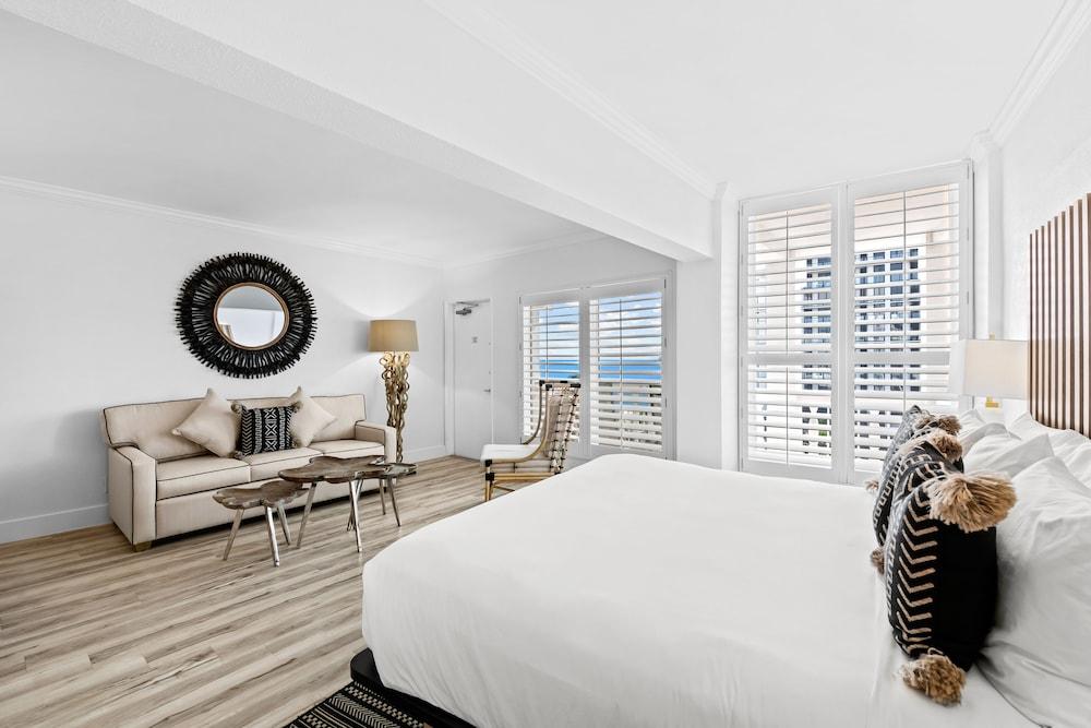 Beachcomber Resort & Club photo 79