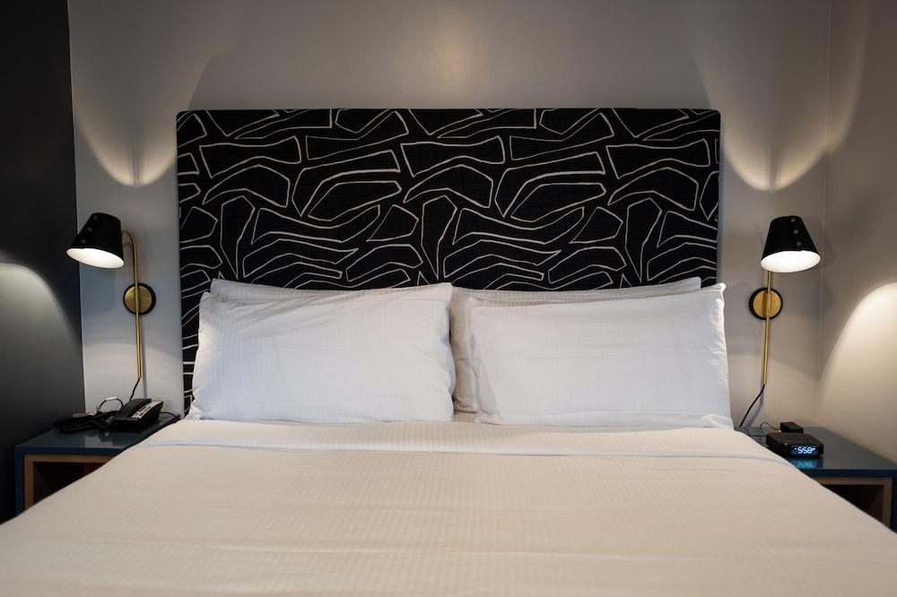 Hotel Garrett photo 34