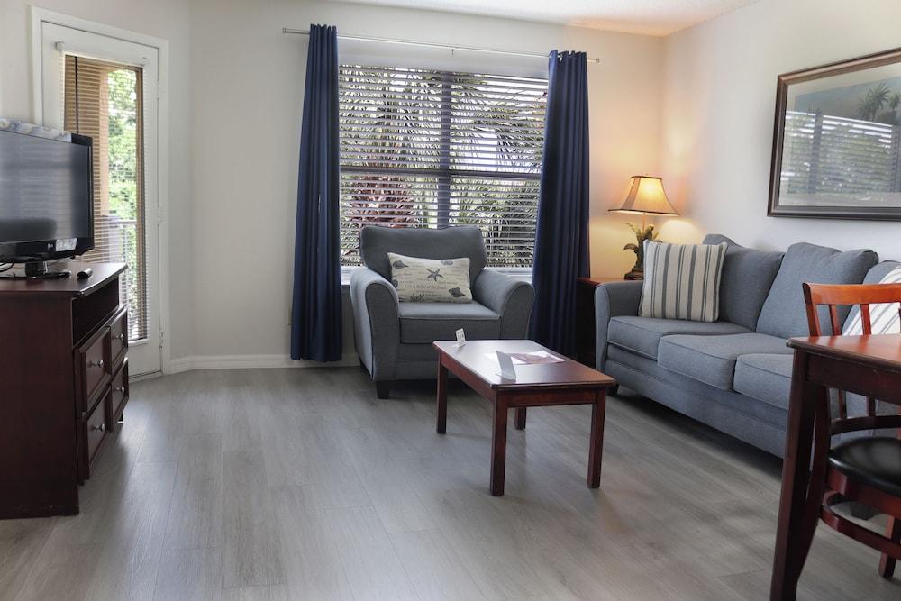 Parc Corniche Condominium Suite Hotel photo 22
