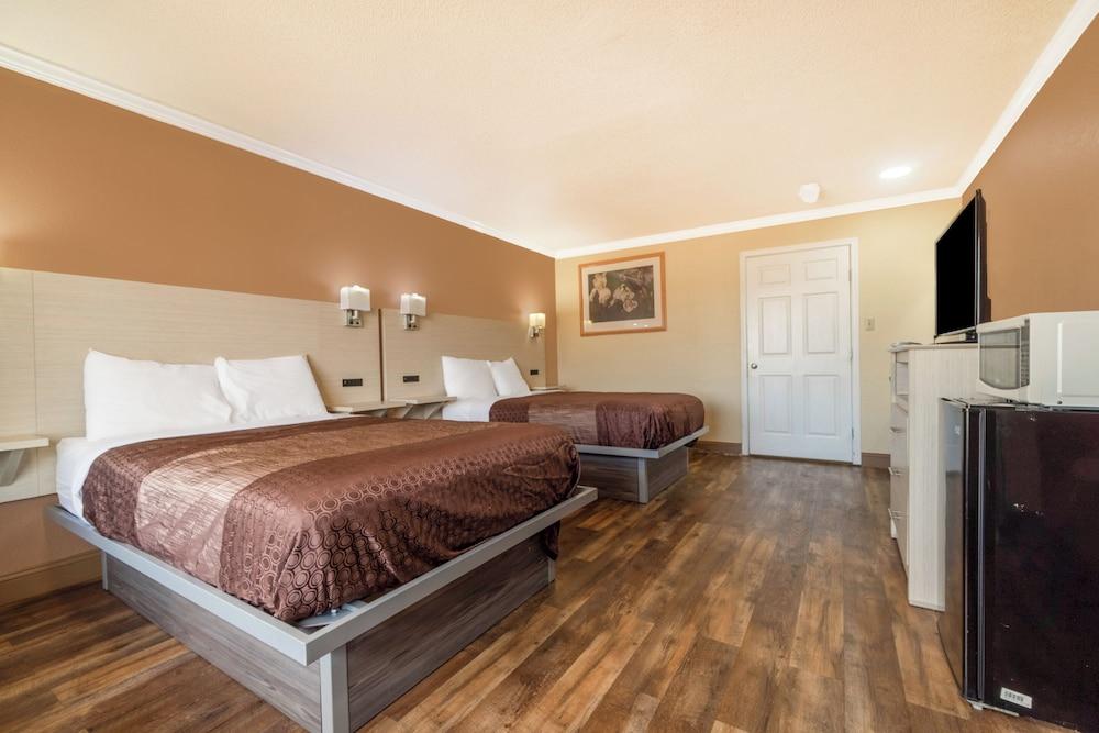 River Valley Motor Inn photo 29