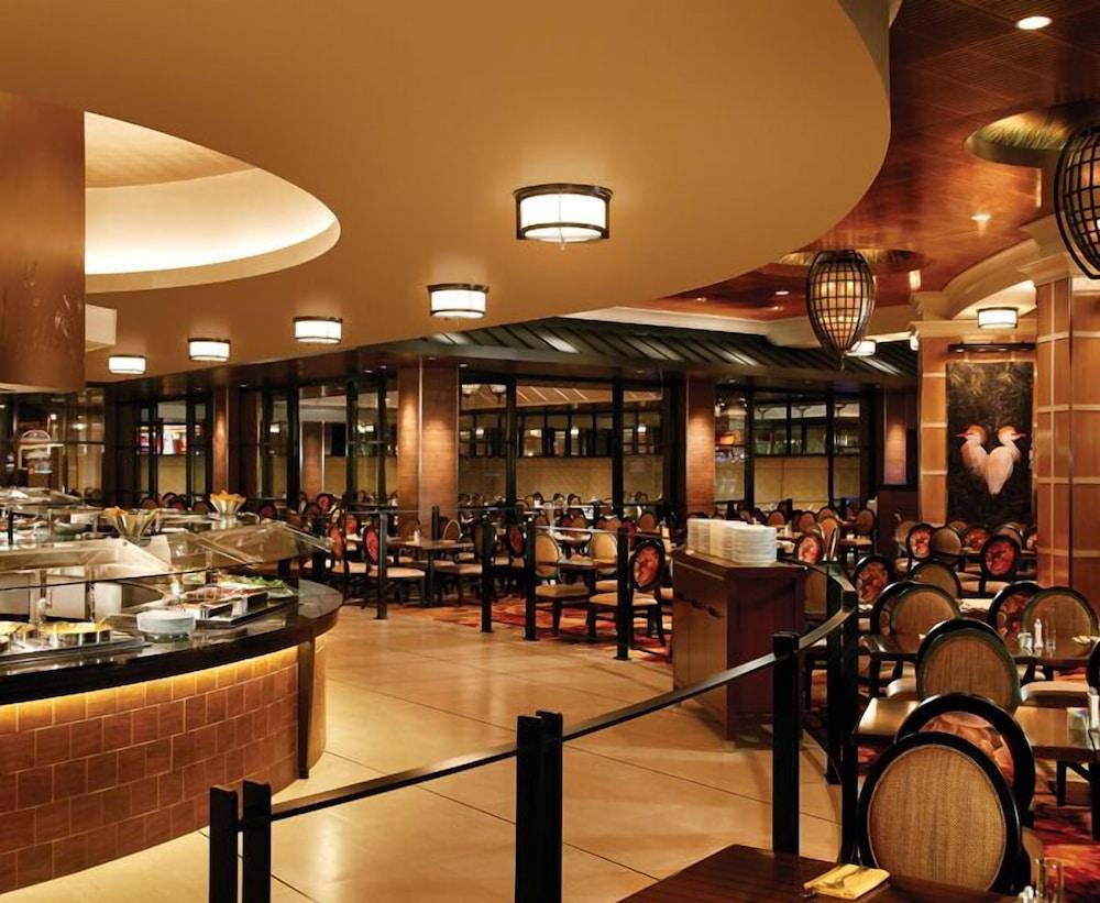 L'Auberge Casino Hotel Baton Rouge photo 21