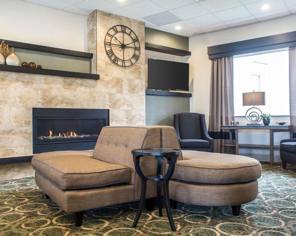 Quality Inn Geneseo photo 37