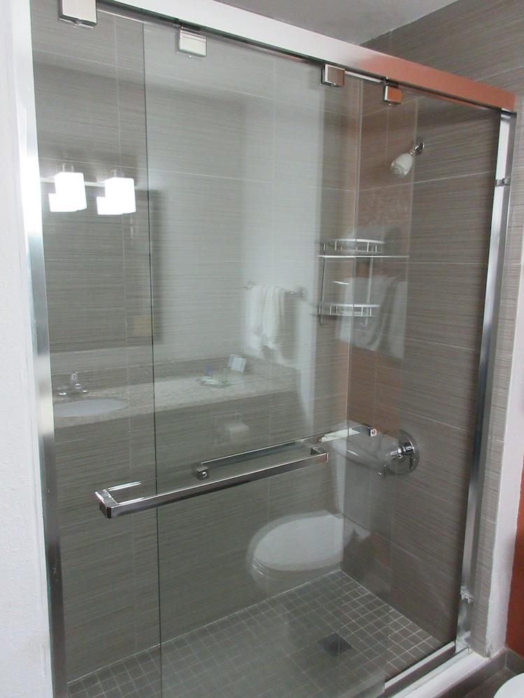 Sleep Inn & Suites Fort Lauderdale Airport photo 35