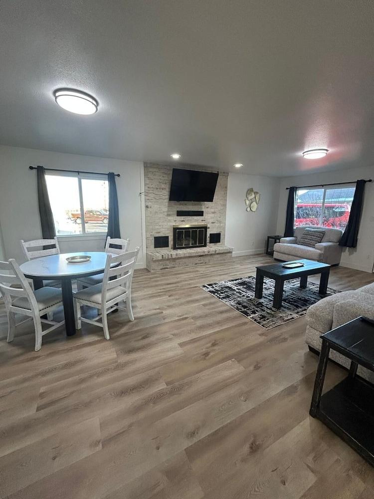 CB&M Downtown Suites photo 18