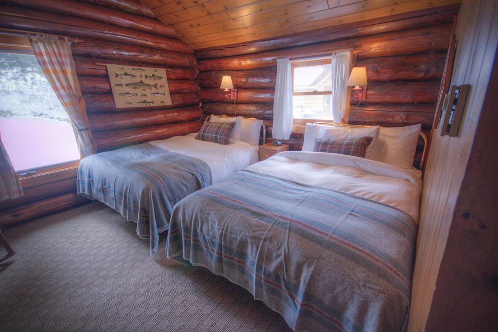 Cascade Lodge photo 33